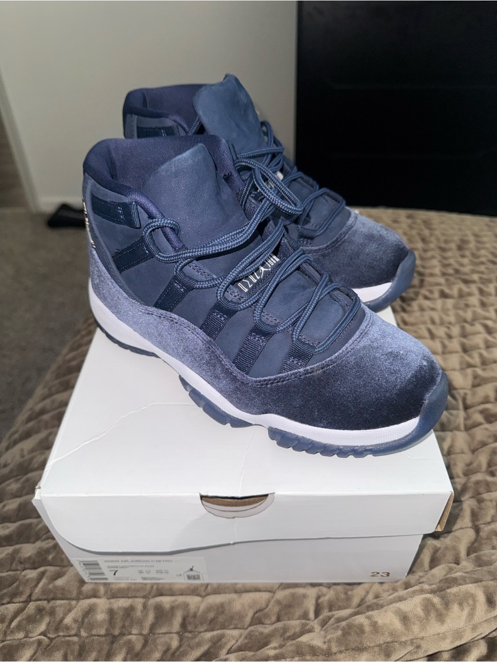 Jordan Women's Velvet Navy Blue Air Jordan 11 Retro Sneakers
